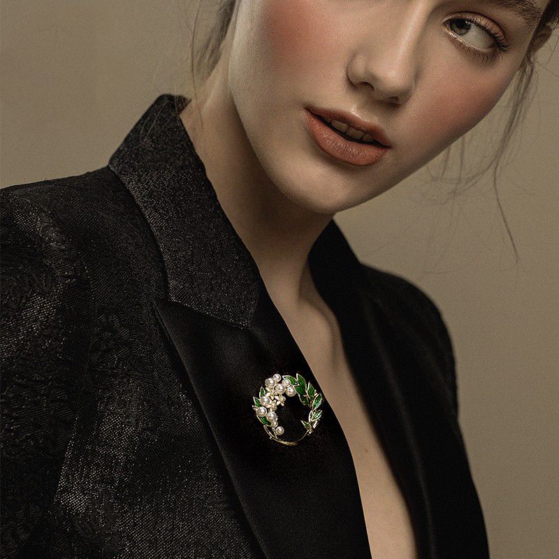 Gardenia Flower Women's Brooch Accessories Pins-Tajade
