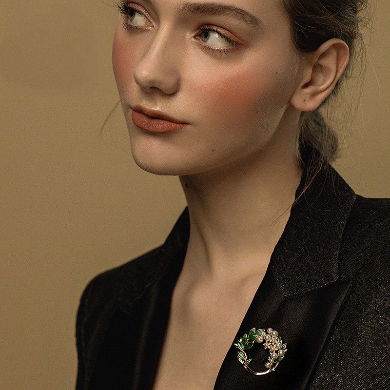 Gardenia Flower Women's Brooch Accessories Pins-Tajade