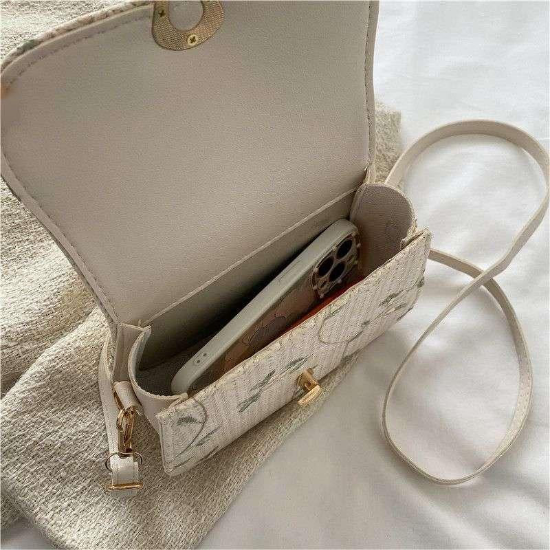 Tajade Lace Flower Woven Saddle Straw Bag